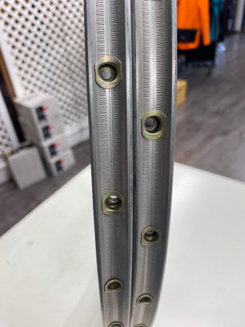 CERCHI AMBROSIO PER TUBOLARI 32F.