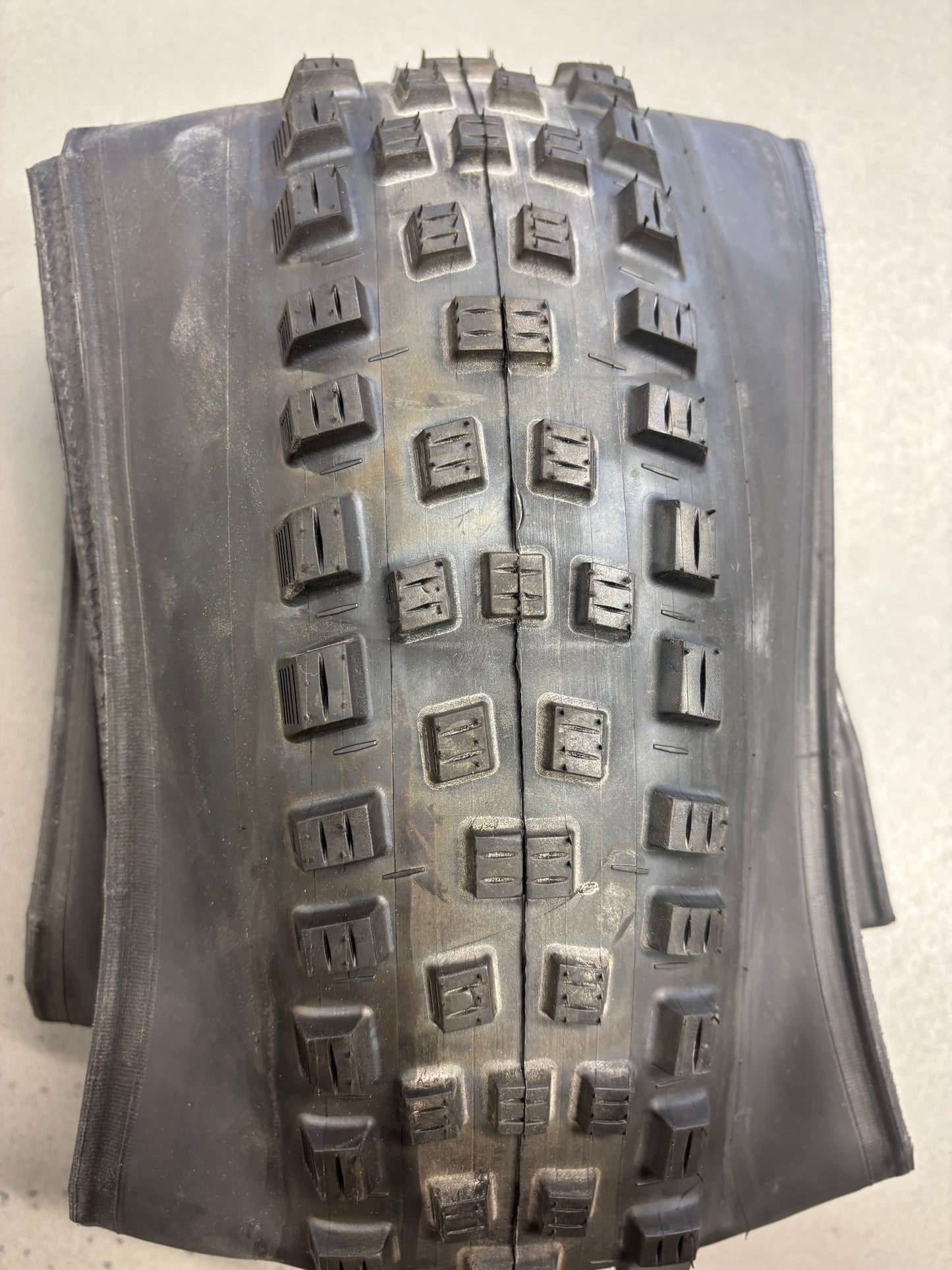 COPERTONE SCHWALBE NOBBY NIC 27.5 X 2.6