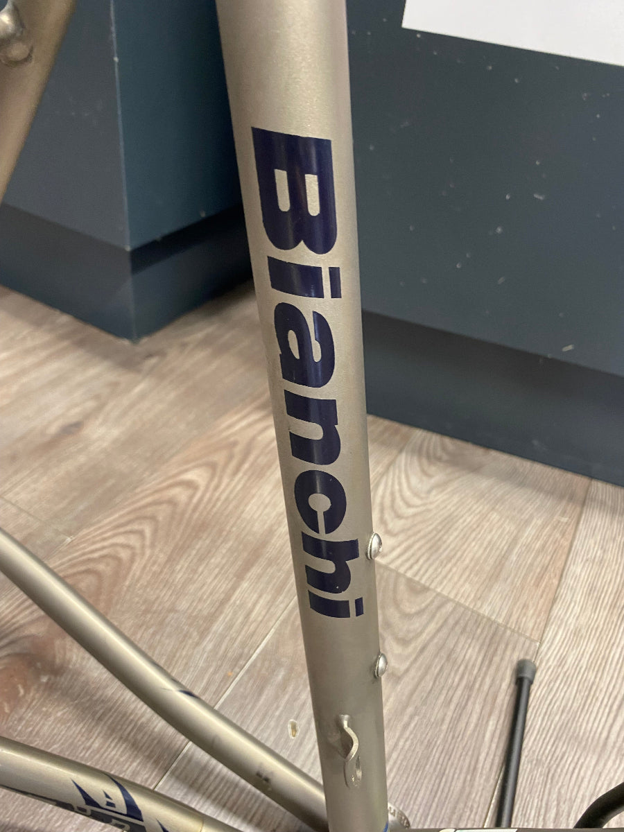 TELAIO BIANCHI TITANIO USATO