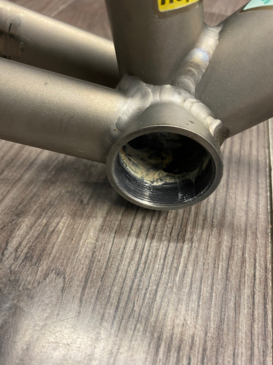 TELAIO BIANCHI TITANIO USATO